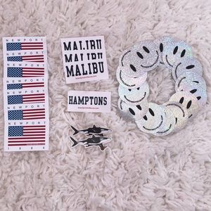 27 Brandy Melville stickers